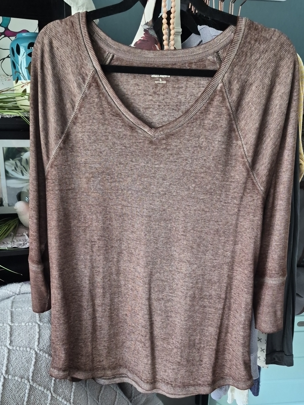 Ruff Hewn Heathered Brown V-Neck Pullover Sweatshirt